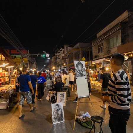 Sherva101 Home And Hostel 치앙마이 외부 사진