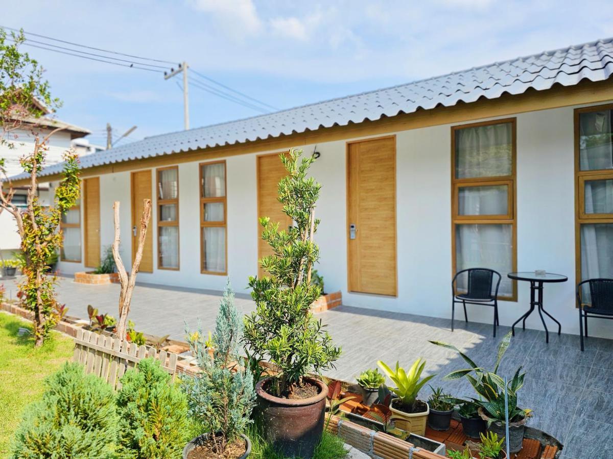 Sherva101 Home And Hostel 치앙마이 외부 사진