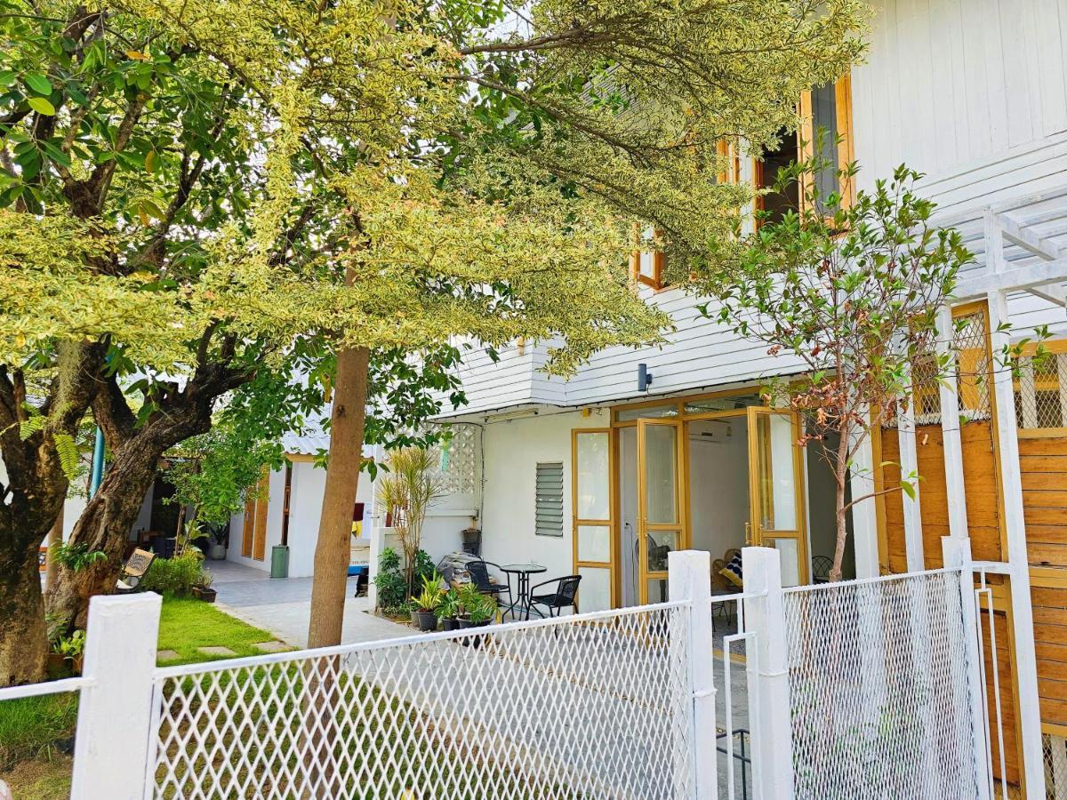 Sherva101 Home And Hostel 치앙마이 외부 사진
