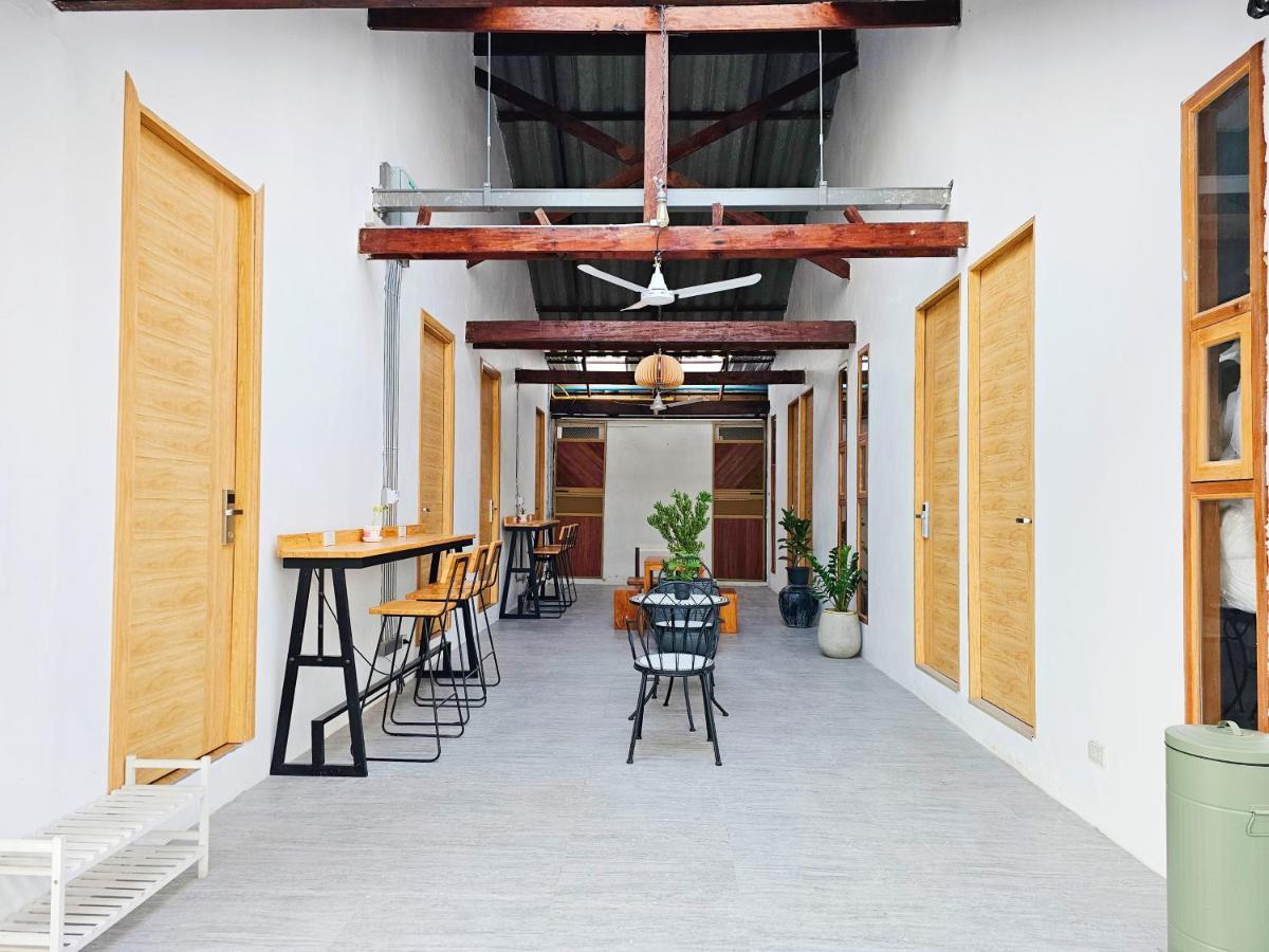 Sherva101 Home And Hostel 치앙마이 외부 사진